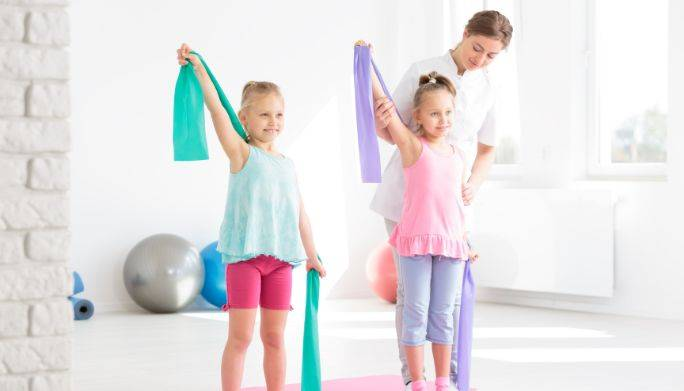 How does pediatric physical therapy work?