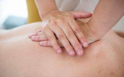 Does manual therapy reduce inflammation?